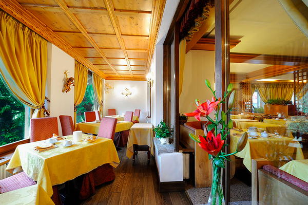 The restaurant Madonna di Campiglio Touring