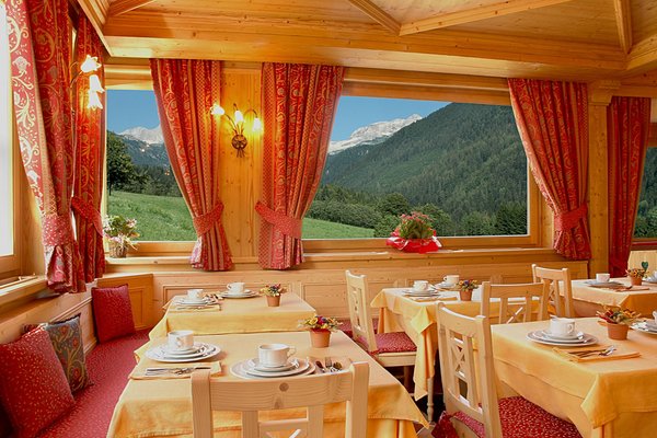 The restaurant S. Antonio di Mavignola (Madonna di Campiglio) La Soldanella