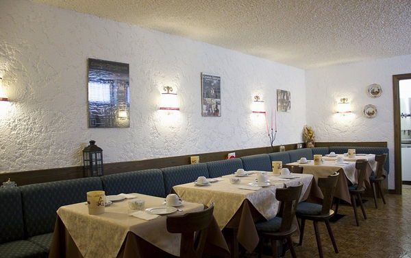 The breakfast Bucaneve - B&B-Hotel + Apartments 1 star