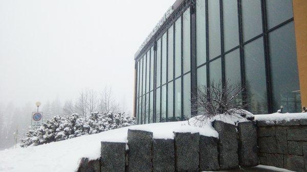 Foto esterno in inverno Ambiez