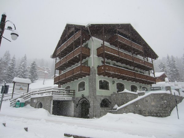 Foto invernale di presentazione Aparthotel Torre del Brenta