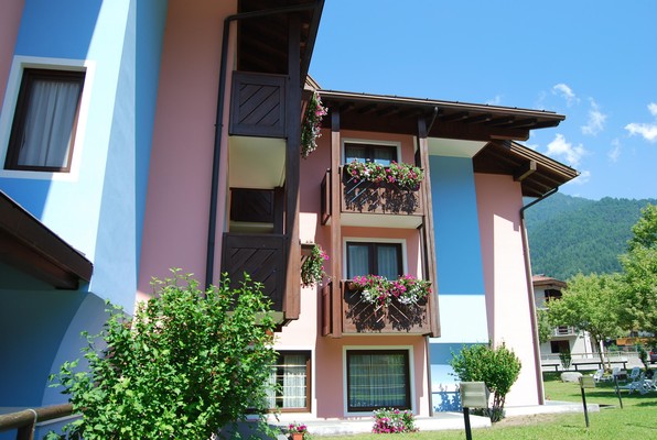 Foto esterno Hotel Quadrifoglio