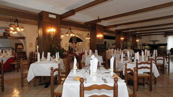 Il ristorante Spiazzo Rendena Olympic Turismo Antico Borgo