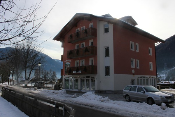 Foto esterno Garni-Hotel Al Nardis