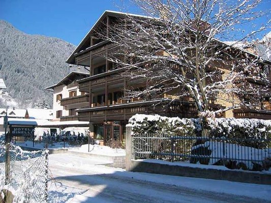 Foto esterno Garni-Hotel Binelli