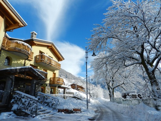 Foto esterno Garni-Hotel + Appartamenti Raggio di Luce