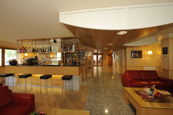 La hall