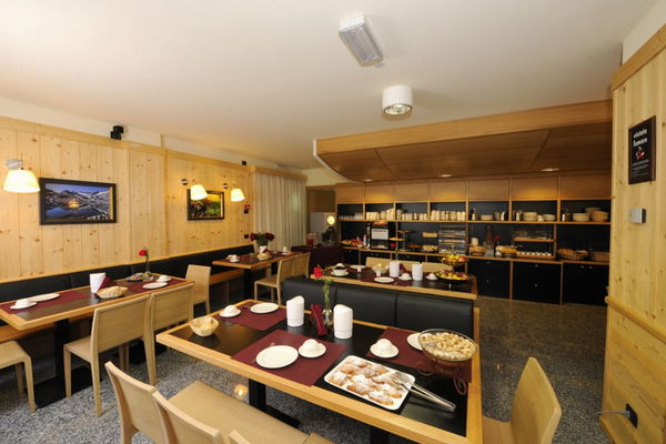 La colazione Pegrà - Garni-Hotel 3 stelle