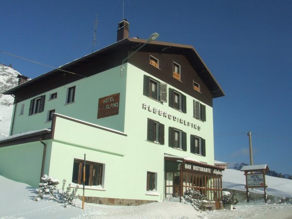 Foto esterno in inverno Chalet Alpino