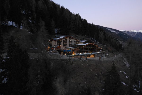 Foto esterno in inverno Chalet al Foss Alp Resort