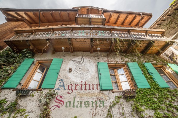 Foto esterno Pensione + Appartamenti in agriturismo Solasna