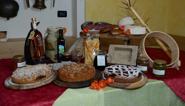 Bauernhof mit Restaurant Volpaia Passo Tonale
