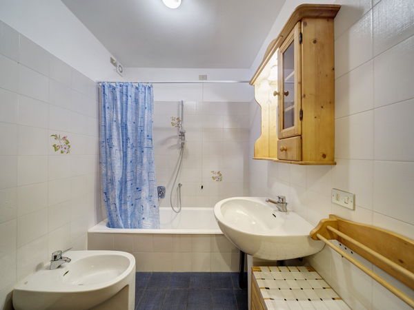 Foto del bagno Appartamenti Stayincortina