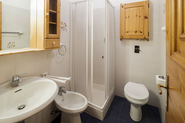 Foto del bagno Appartamenti Stayincortina