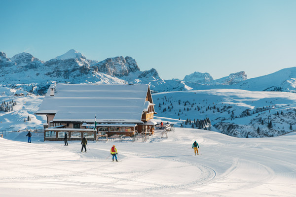 Foto esterno Rifugio con camere Bec de Roces