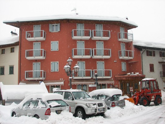 Foto Außenansicht Hotel Sport