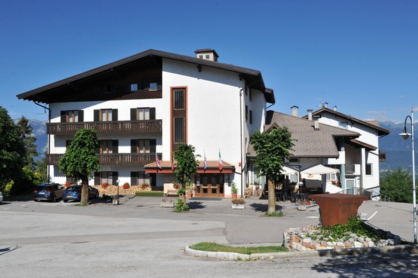 Foto esterno Hotel Antica Torre