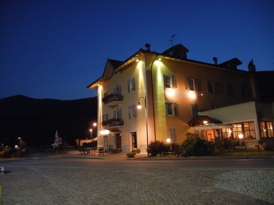 Photo exteriors Hotel Locanda Alpina