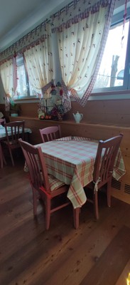 The restaurant Tuenno (Val di Non) Agritur Leita