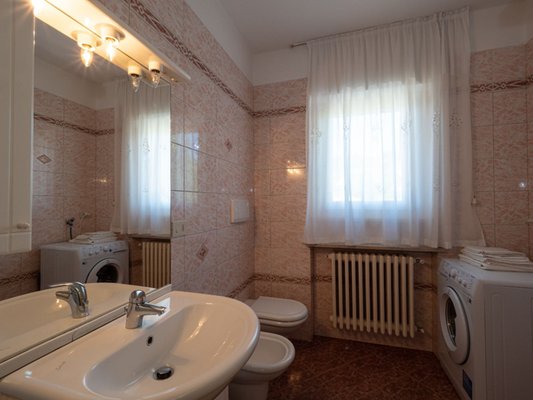 Photo of the bathroom B&B + Apartments Agritur Cristina