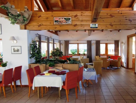 Il ristorante Sarnonico (Fondo - Mendola) Golf House
