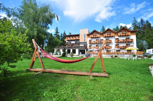 Foto Außenansicht Hotel Rifugio Sores