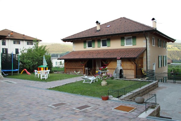 Foto Außenansicht Ferienwohnung Casa Rizzi