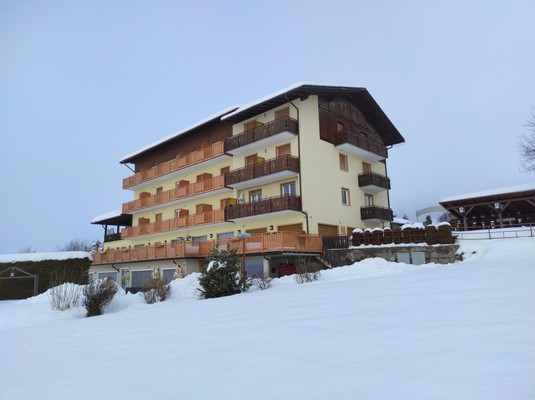 Foto Außenansicht Hotel Bucaneve