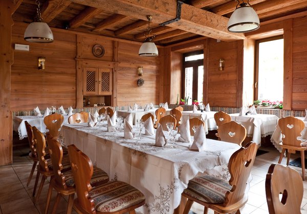Il ristorante Ronzone Stella delle Alpi Wellness & Resort