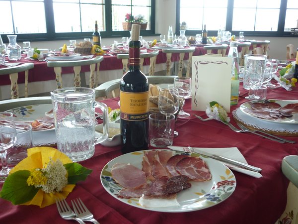 Das Restaurant Sfruz (Nonstal) La Capannina