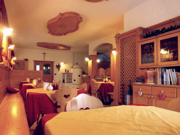The restaurant Taio (Val di Non) Casamela