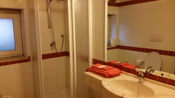 Foto del bagno Hotel Victory