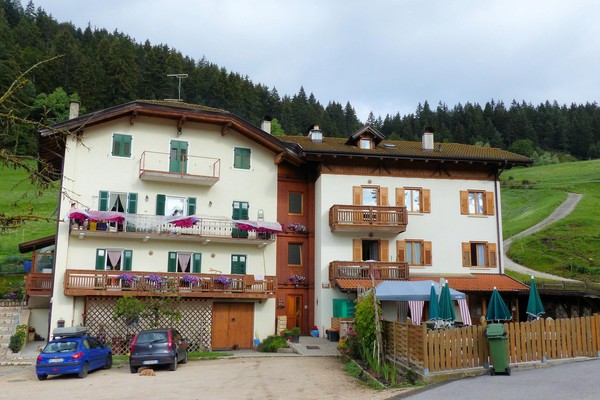 Foto esterno Ristorante in agriturismo Mas da la Val