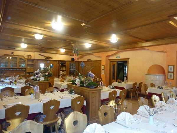 Il ristorante Sfruz (Val di Non) Baita Sette Larici