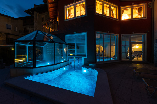 Foto della piscina all'aperto