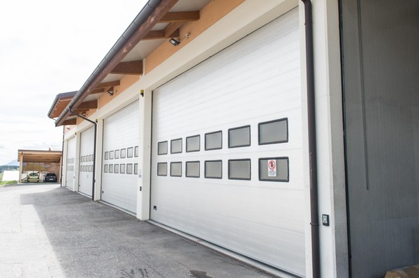 Photo of the garage