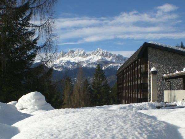 Foto invernale di presentazione Hotel Boite