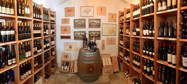 Wine cellar San Vito di Cadore Parkhotel Ladinia