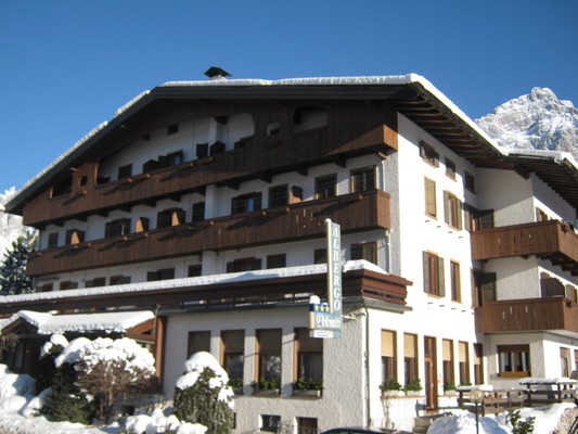 Foto esterno Hotel Dolomiti