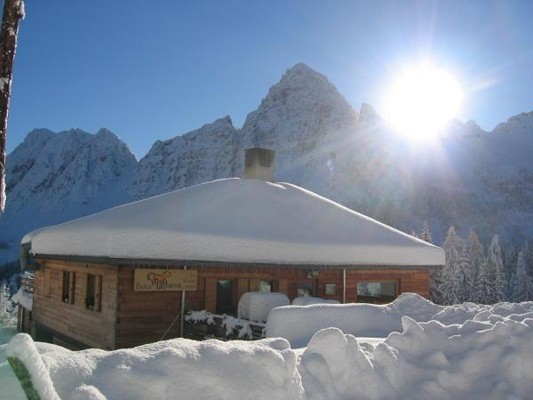 Foto Außenansicht Hotel Baita Deona