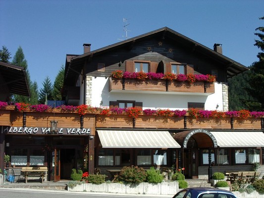 Foto Außenansicht Hotel Valle Verde