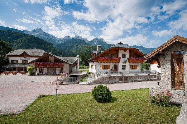 Photo exteriors Hotel La Baita