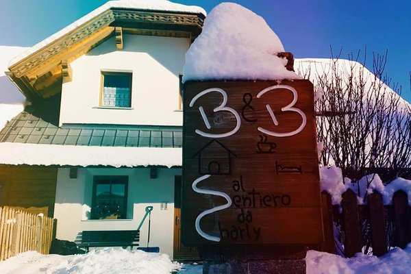 Foto invernale di presentazione Bed & Breakfast Al Sentiero di Charly