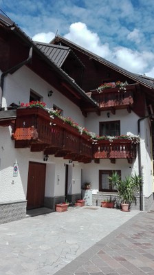 Foto Außenansicht Bed & Breakfast Le Genziane