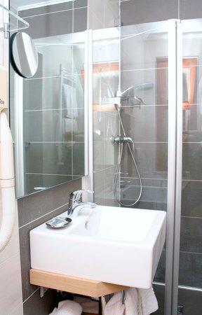 Foto del bagno Hotel Centro Benessere Gardel