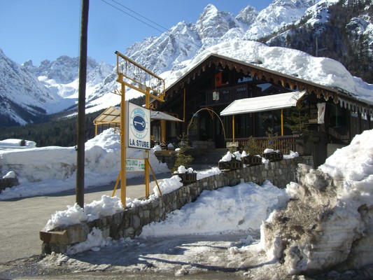 Foto Außenansicht Hotel La Stube