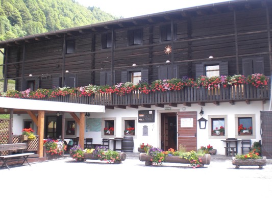 Foto Außenansicht Hotel Riglarhaus
