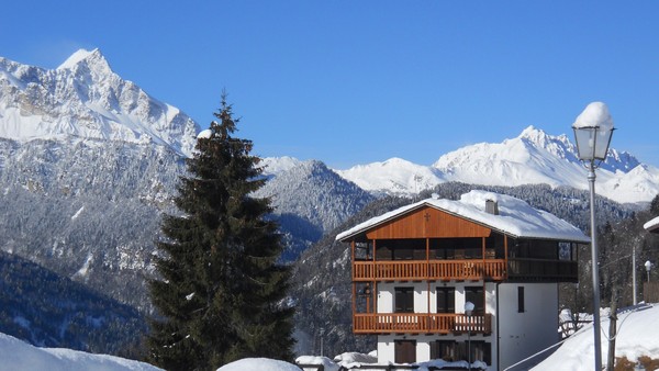 Foto esterno Albergo Riglarhaus