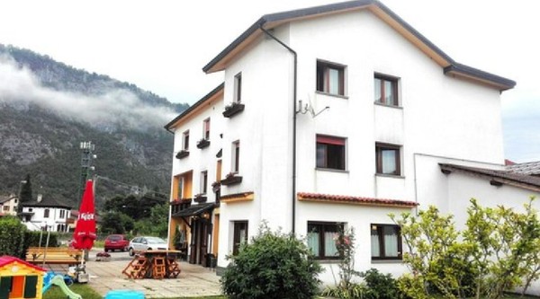 Foto esterno Albergo Alla Pineta