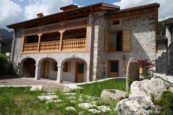 Foto esterno Albergo diffuso Valcellina e Val Vajont